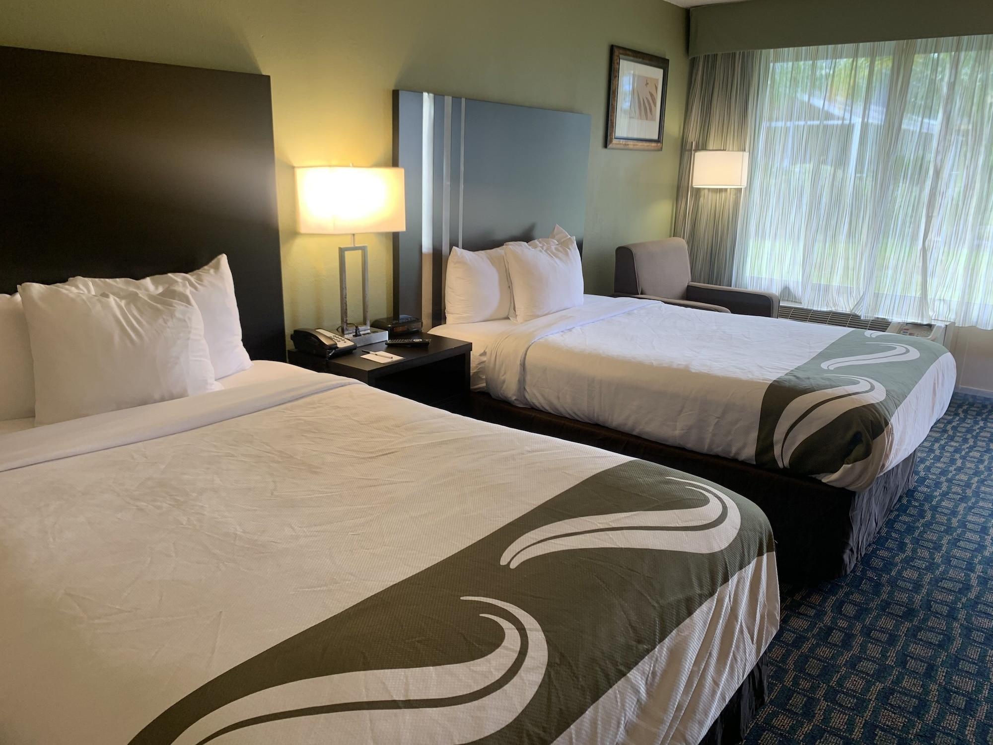 Quality Inn & Suites Brooksville I-75-Dade City Ridge Manor Exterior photo
