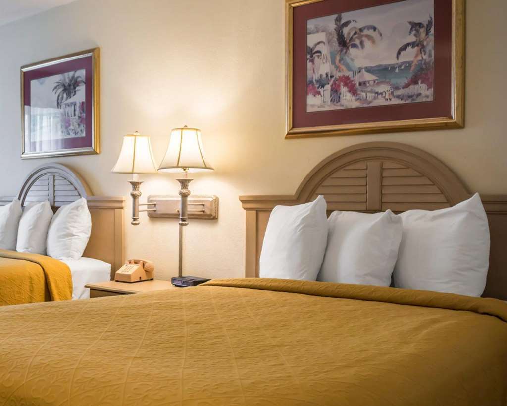 Quality Inn & Suites Brooksville I-75-Dade City Ridge Manor Room photo