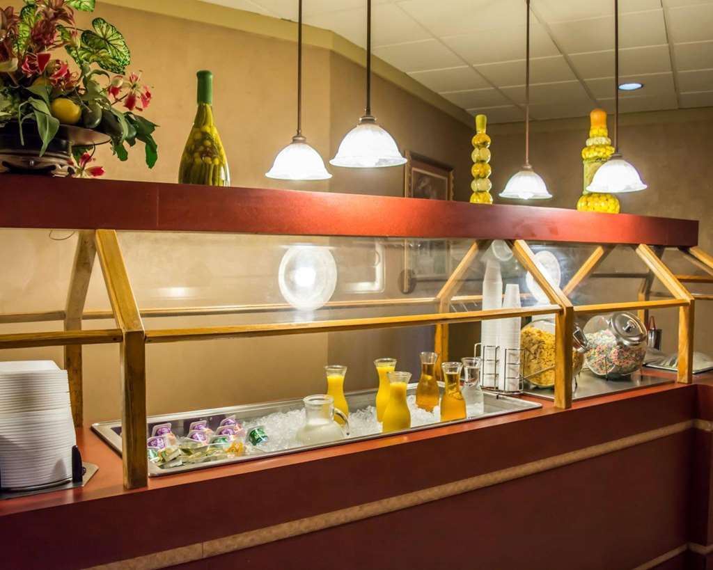 Quality Inn & Suites Brooksville I-75-Dade City Ridge Manor Restaurant photo